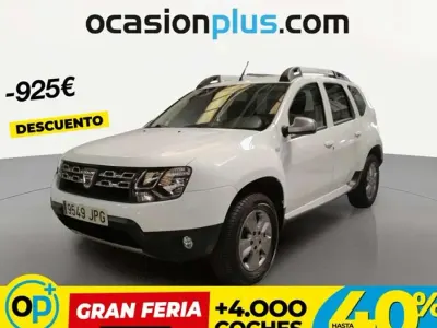 Usado Dacia Duster Lauréate 110 CV (80 kW) 2016 Blanco SUV
