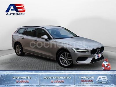 Gris / plata Usado 2021 Volvo V60 Momentum Familiar | 22.550 € (Buen precio)