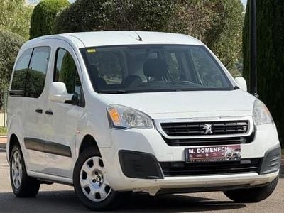 Usado 2015 Peugeot Partner Tepee Active Monovolumen | 12.980 €
