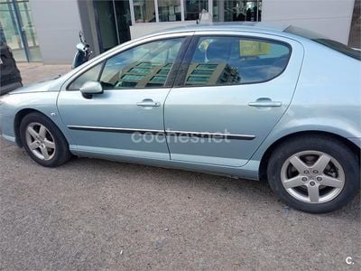 Peugeot 407