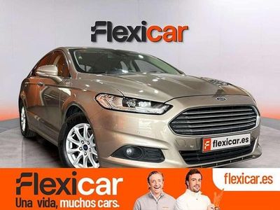 Usado Ford Mondeo Business Edition 150 CV (110 kW) 2019 Beige Berlina