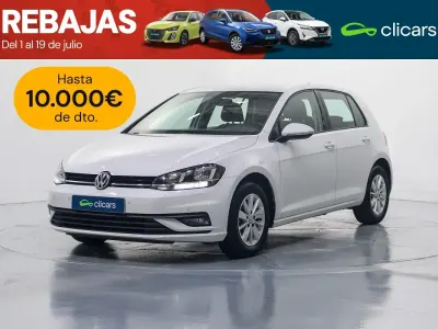 Usado VW Golf VII 110 CV (80 kW) 2018 Blanco Berlina