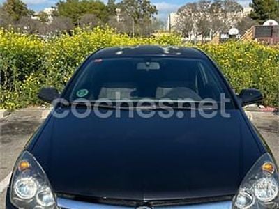 Usado Opel Astra GTC Enjoy 115 CV (84 kW) 2009 Negro Berlina