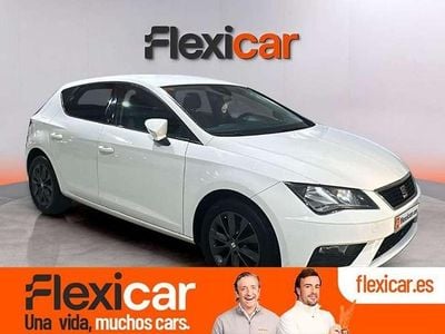 Usado Seat Leon ST Style 131 CV (96 kW) 2018 Blanco Familiar