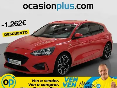 Usado Ford Focus ST-Line 125 CV (91 kW) 2019 Rojo Utilitario