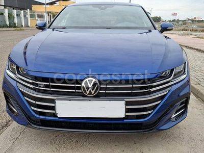 Azul Usado 2023 VW Arteon R-line Familiar | 36.190 € (Precio justo)