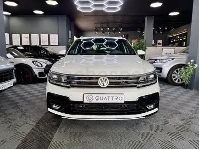 Usado VW Tiguan Sportline 190 CV (139 kW) 2019 Blanco SUV