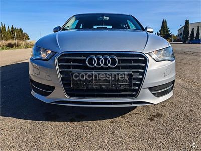 Gris / plata Usado 2015 Audi A3 Advanced Berlina | 12.900 € (Precio justo)