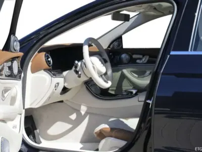 Käytetty Mercedes E220