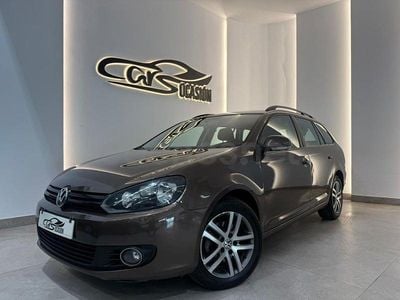 Usado VW Golf VII Advance 105 CV (77 kW) 2013 Beige Familiar
