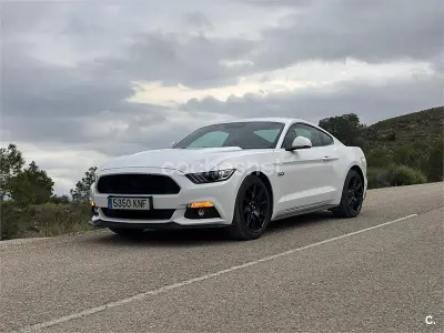 Usado Ford Mustang GT 418 CV (307 kW) 2018 Blanco Coupe