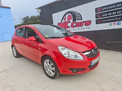 Usado Opel Corsa Enjoy 90 HP (66 kW) 2007 Vermelho Citadino