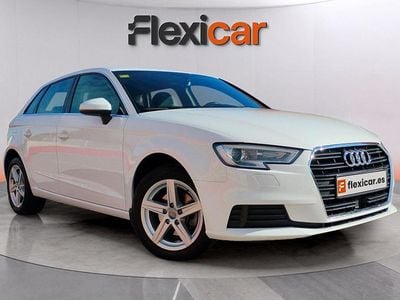 Usado Audi A3 Premium 150 CV (110 kW) 2019 Blanco Berlina