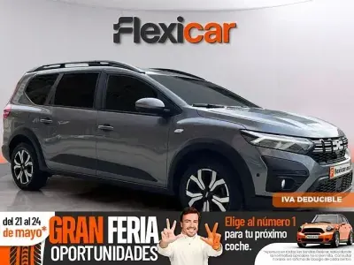 Usado Dacia Jogger Expression 110 CV (80 kW) 2024 Gris Monovolumen