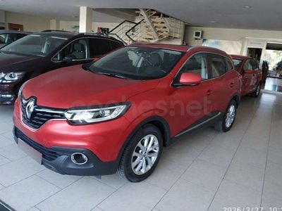 Usado Renault Kadjar Zen 110 CV (80 kW) 2016 Granate SUV