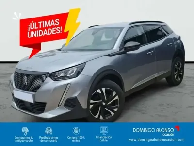 Usado Peugeot 2008 Allure 101 CV (74 kW) 2023 Gris SUV