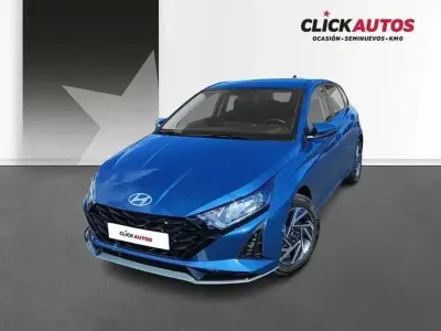 Usado Hyundai i20 101 CV (74 kW) 2026 Azul Utilitario
