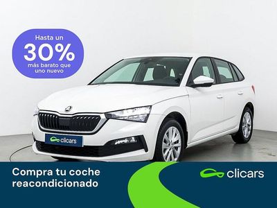 Blanco Usado 2023 Skoda Scala Active Utilitario | 16.990 € (Un poco caro)