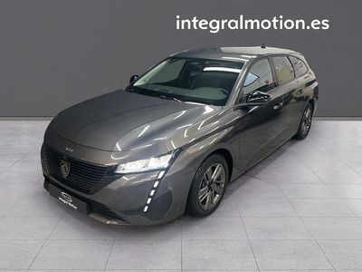 Gris Usado 2022 Peugeot 308 Allure Familiar | 19.900 € (Un poco caro)