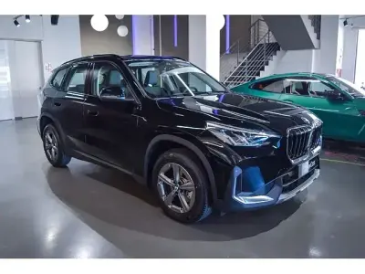 Nuevo BMW X1 Shadowline 150 CV (110 kW) 2026 Negro SUV