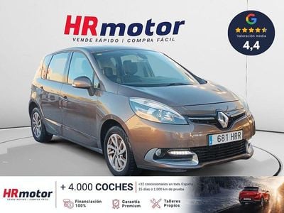 Usado Renault Scénic III Dynamique 110 CV (80 kW) 2013 Marrón Monovolumen