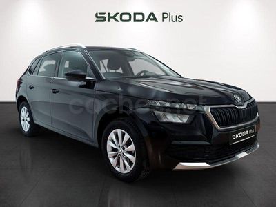Usado Skoda Kamiq Ambition 110 CV (80 kW) 2022 Negro SUV
