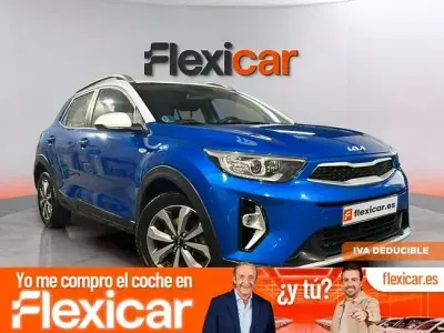 Usado Kia Stonic 100 CV (73 kW) 2021 Azul SUV