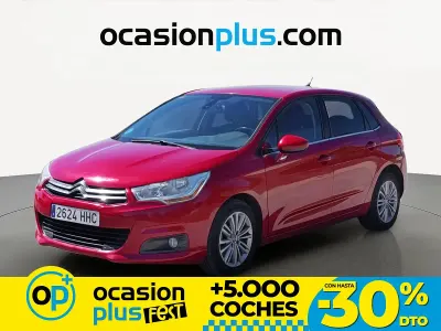 Usado Citroën C4 Seduction 120 CV (88 kW) 2011 Rojo Utilitario