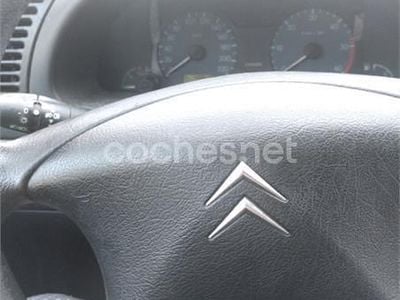 Usado Citroën Xsara 71 CV (52 kW) 2002 Gris / plata Berlina