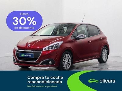 Usado Peugeot 208 Style 82 CV (60 kW) 2017 Rojo Utilitario