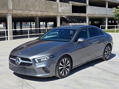 Usado Mercedes A220 190 CV (139 kW) 2021 Gris / plata Berlina