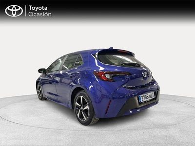 Azul Usado 2025 Toyota Corolla Active Berlina | 25.500 € (Precio justo)