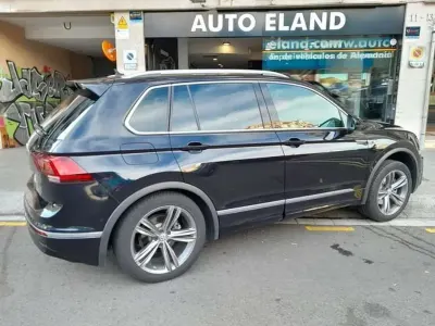 Usado VW Tiguan R-line 179 CV (131 kW) 2018 Negro SUV