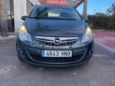 Gris / plata Usado 2013 Opel Corsa Selective Berlina | 5300 € (Precio justo)