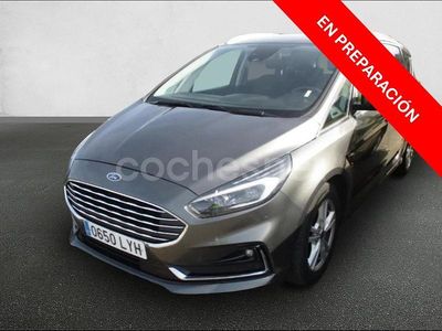 Gris / plata Usado 2022 Ford S-MAX Titanium Monovolumen | 31.900 € (Caro)