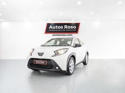 Usado Toyota Aygo X Play 72 CV (52 kW) 2023 Blanco SUV