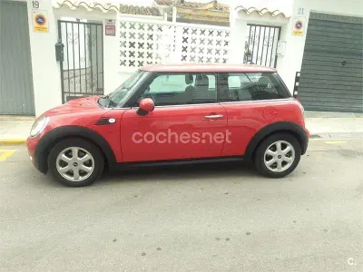 Usado Mini ONE 75 CV (55 kW) 2010 Rojo Utilitario