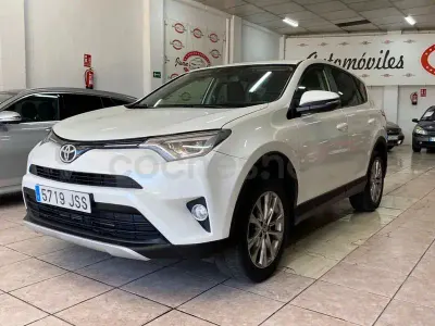 Käytetty Toyota RAV4