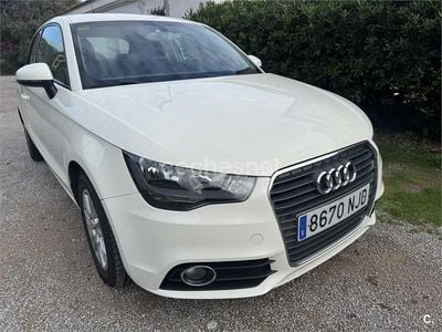 Blanco Usado 2011 Audi A1 Attraction Berlina | 8500 € (Precio justo)