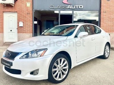 Usado Lexus IS220d 177 CV (130 kW) 2010 Blanco Berlina