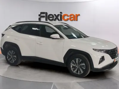 Usado Hyundai Tucson 136 CV (100 kW) 2021 Blanco SUV