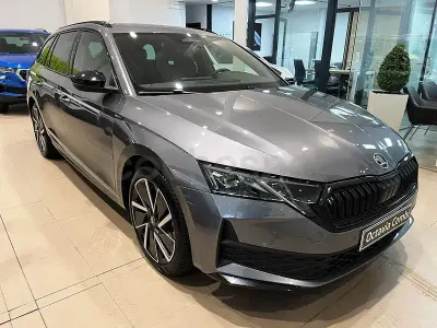 Nuevo Skoda Octavia SportLine 150 CV (110 kW) 2025 Gris Familiar