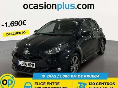 Usado Toyota Yaris Hybrid Active 116 CV (85 kW) 2024 Negro Utilitario