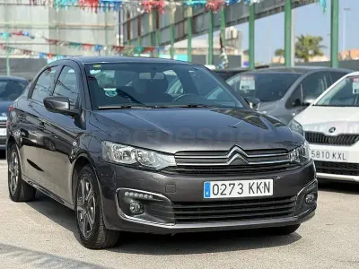 Usado Citroën C-Elysee I Feel 115 CV (84 kW) 2018 Gris / plata Berlina
