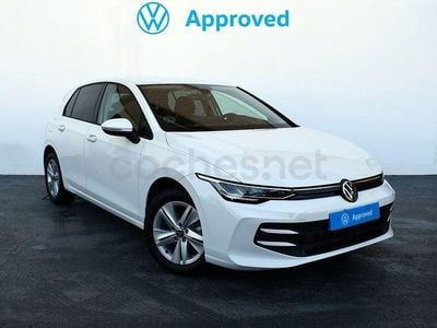 Usado VW Golf VIII Life 115 CV (84 kW) 2025 Blanco Berlina