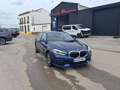 Usado BMW 116 116 CV (85 kW) 2020 Azul Utilitario