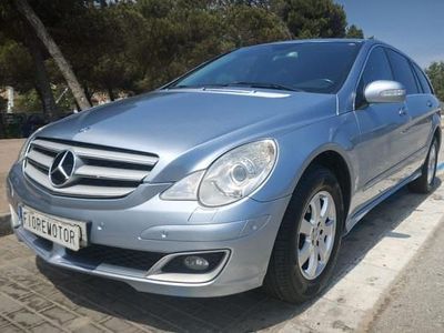 Usado Mercedes R350 272 CV (200 kW) 2007 Azul Monovolumen