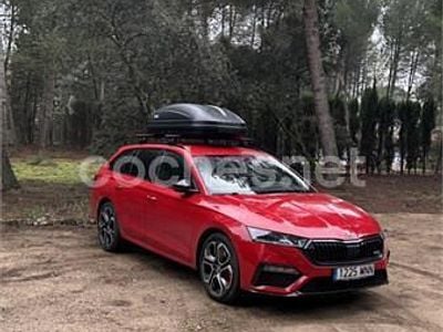Rojo Usado 2020 Skoda Octavia RS Familiar | 30.500 € (Caro)
