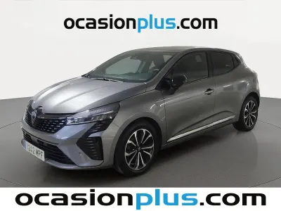 Usado Renault Clio Techno 91 CV (66 kW) 2024 Gris Utilitario