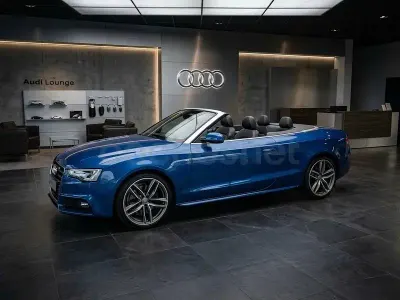 Usado Audi A5 Cabriolet Advanced 245 CV (180 kW) 2015 Azul Descapotable